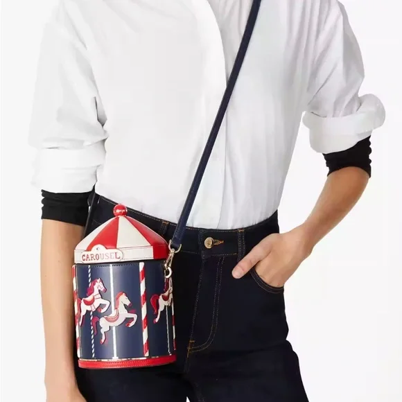 NWT Kate Spade Winter Wonder 3D Horses convertible Carousel